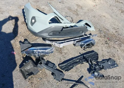 2022 Toyota Rav4 Xle Premium from USA, damaged, VIN 2T3C1RFV4NW207513